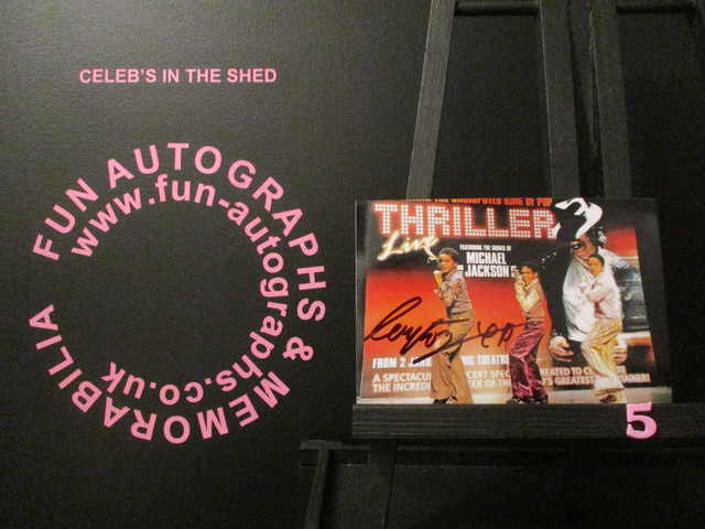 Layton Williams Authentic Autographed Thriller 6x4 Photograph (5)