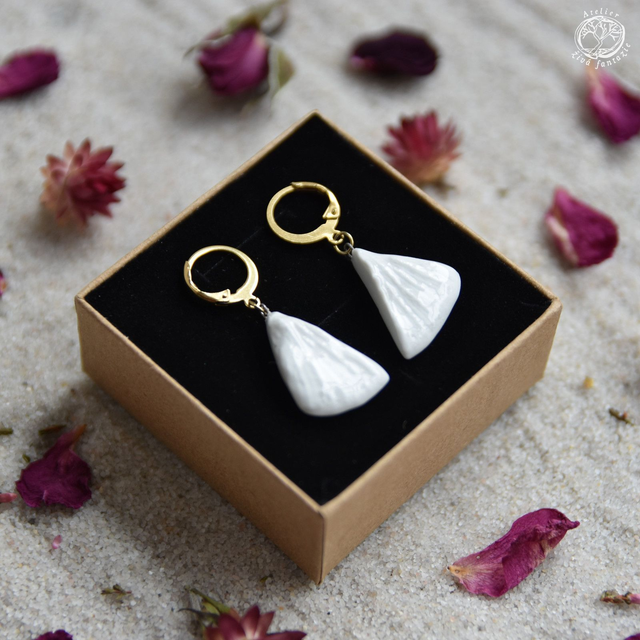 Porcelánové visací náušnice Vějířky