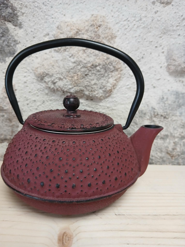 Théière en fonte Bordeaux 0,55 litre