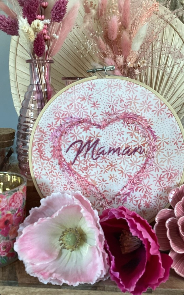 Tambour brodé coeur maman