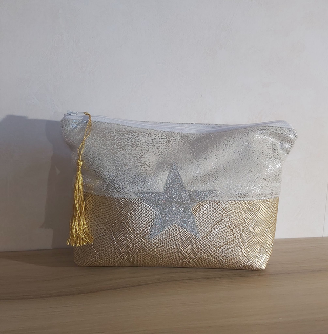 Trousse  doré 
