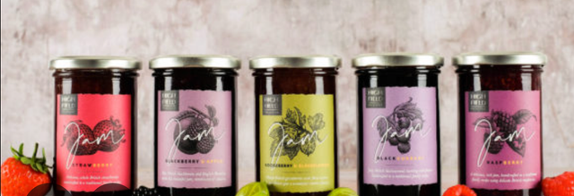 Highfield preserves jam black currant 