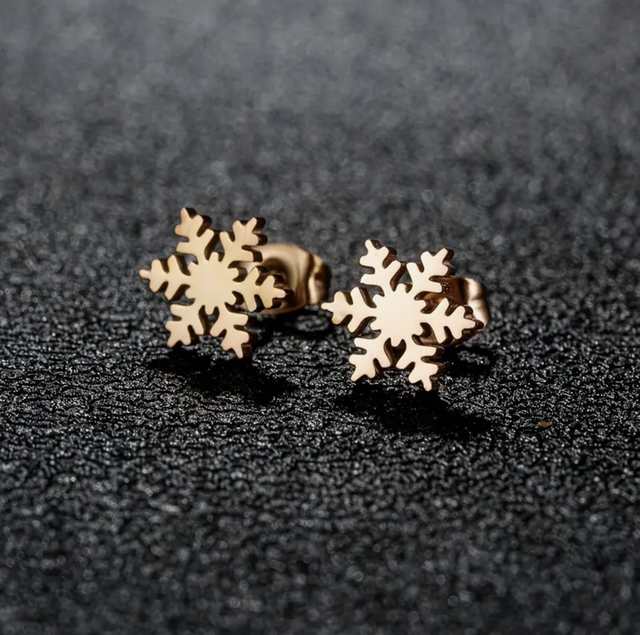 Snowflake studs - rose gold 