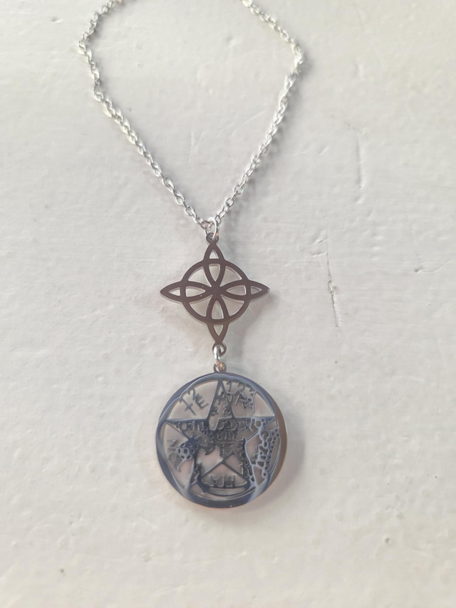 Collar acero nudo y tetragramaton 