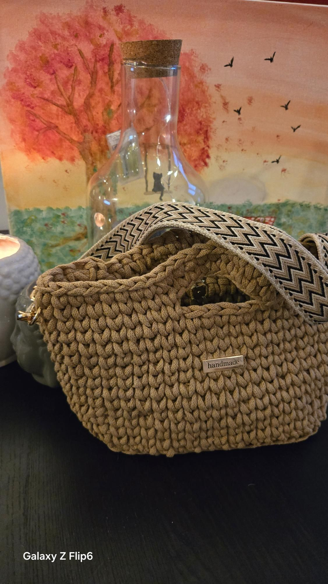 SAC À MAIN BEIGE 