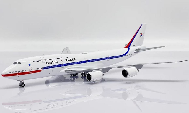 1/400 Boeing 747-8 Korea 22001