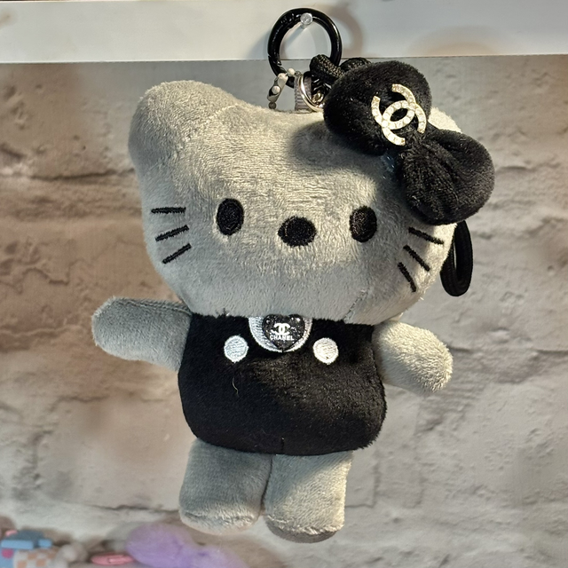 Chic Chic Hello Kitty Themed plush keychain pendant