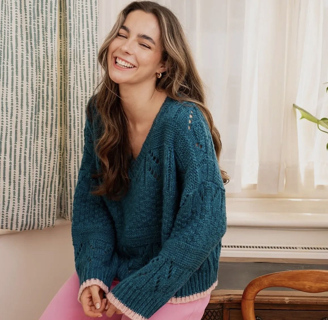 Zoe pointelle v-neck 