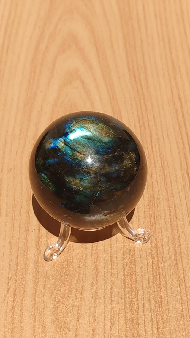 Sphère labradorite 5,5cm