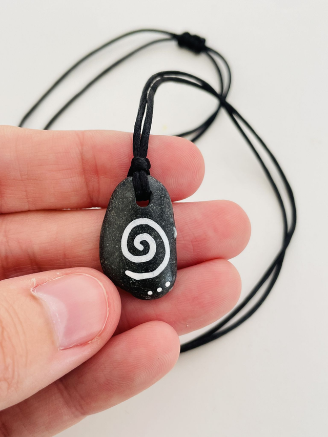 Colar Ilustrado Espiral