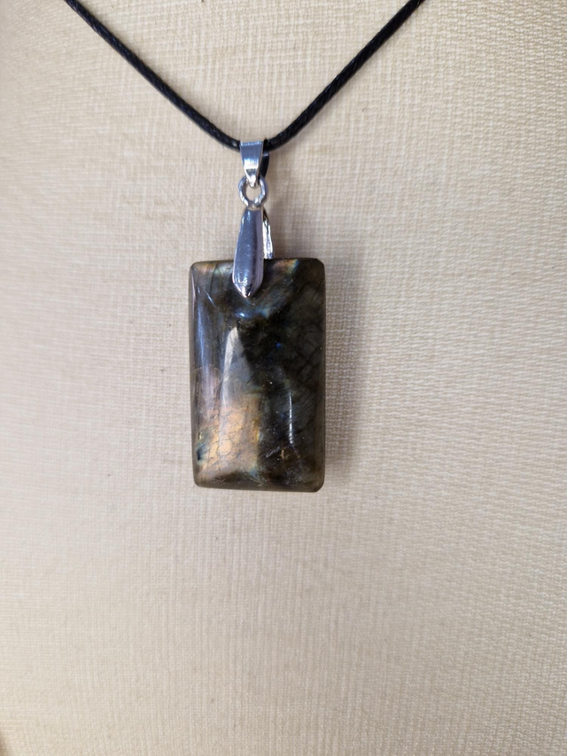 Labradorite / 013