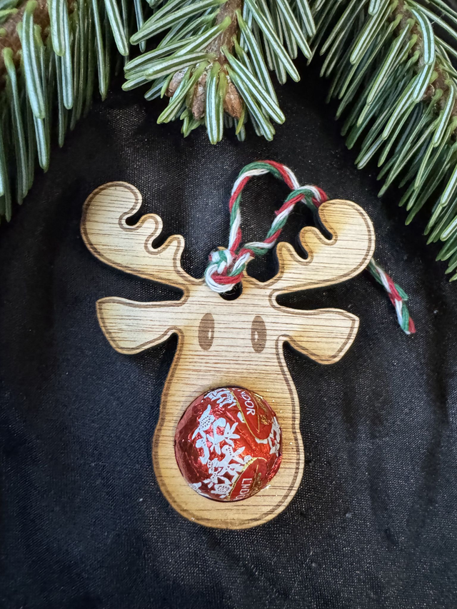 Small Reindeer Lint Snowball Decoration