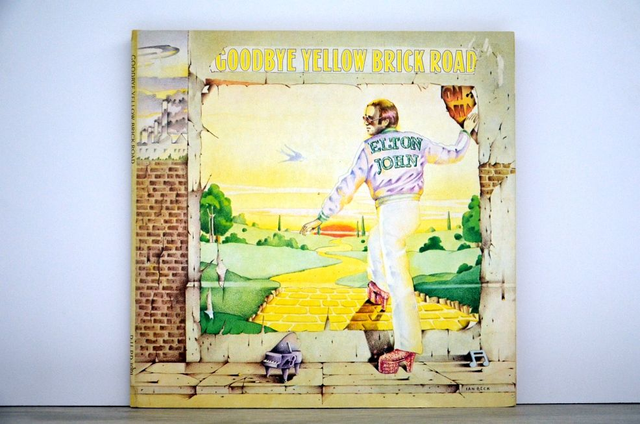 John, Elton - Goodbye Yellow Brick Road (2-LP, Trifold) (1973)