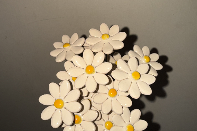 Ceramic Little Daisy - White