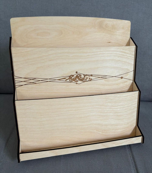 THITA BOIS 30 € (Précommande 3 €) 