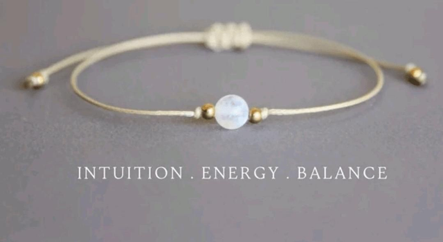 Bracelet "sensibilité féminine" en pierre de lune - 6mm - réglable 