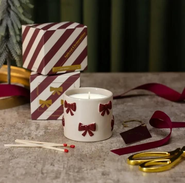 Burgundy Bow Candle - Spiced Clementine