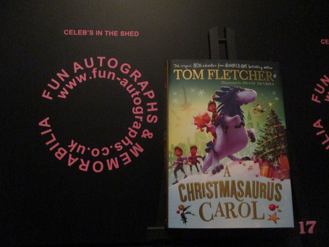 Tom Fletcher 'A Christmasaurus Carol' Authentic Autographed Hardback Book (17)