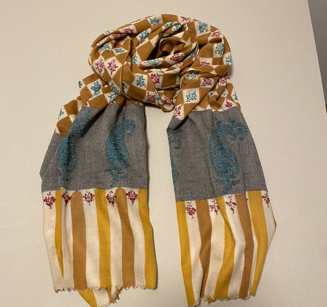 Handbestickter Schal aus 100% Kaschmir UNIKAT!  