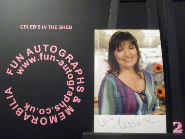 Lorraine Kelly Authentic Autographed This Morning 6x4 Photograph (2)