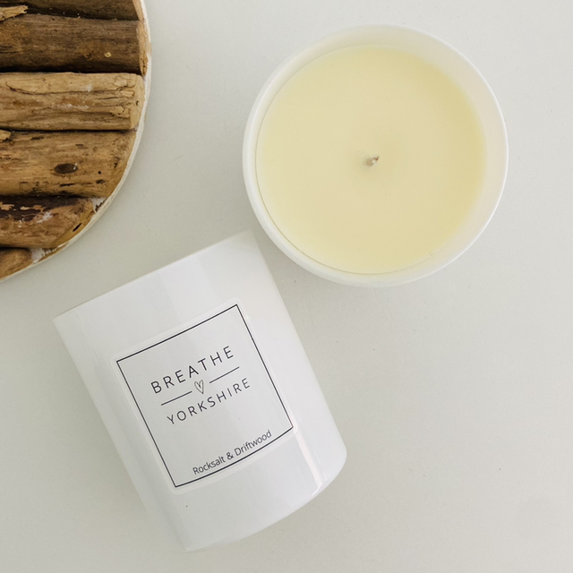 Rock Salt &amp; Driftwood Scented Candle 