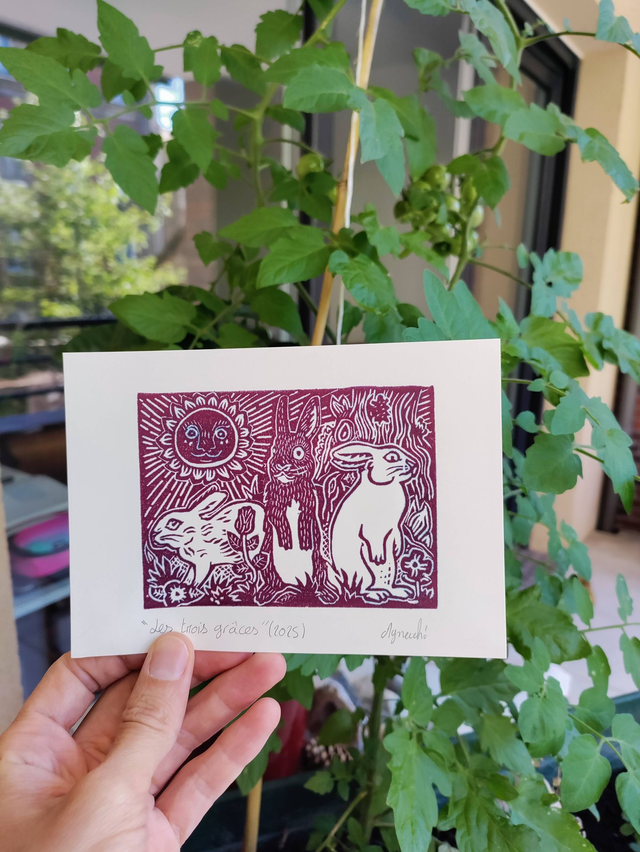 Linogravure/tampon "Les trois grâces" lapins sauvage format 10X14.5 cm Bordeaux