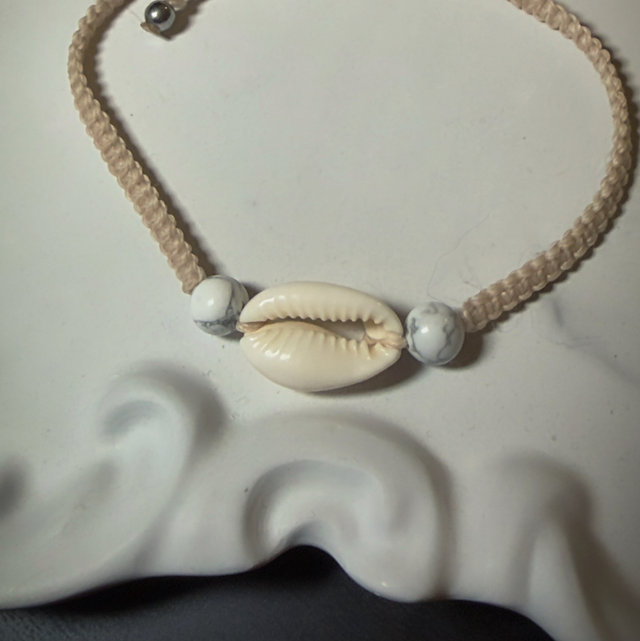 Bracelet classique tissé en pierres d’howlite 