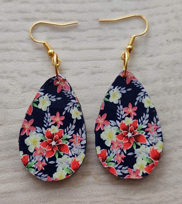 Floral Teardrop Earrings 