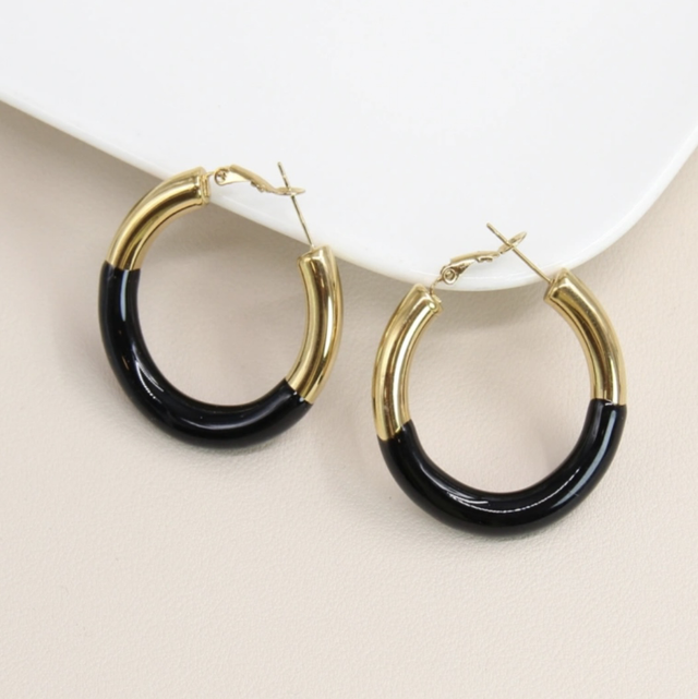 Boucles d’oreilles créoles dorées et noires