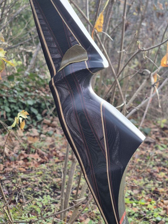 BORDER Archery - Harrier Royal Custom 