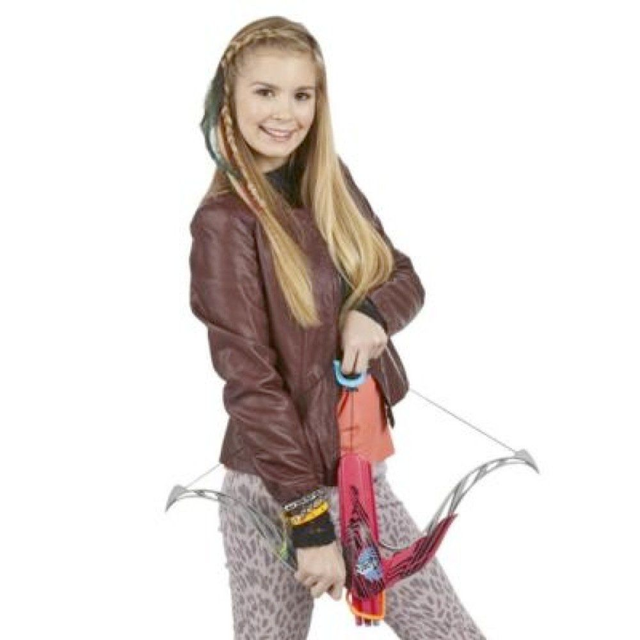 NERF Arbalète Rebelle 33x62cm + 4 Fléchettes 34,5x65cm