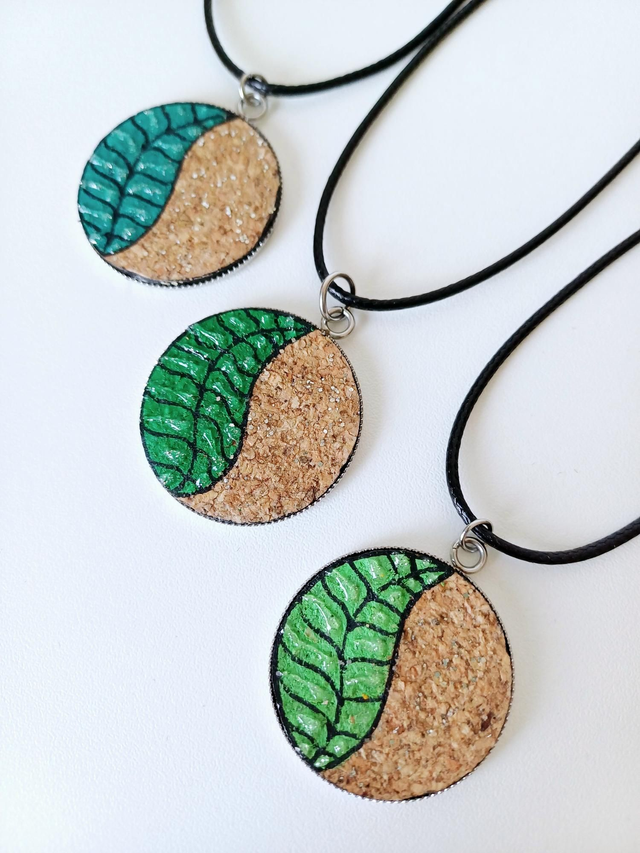  &quot; Les Feuilles&quot; d&#039;été - collier liège 