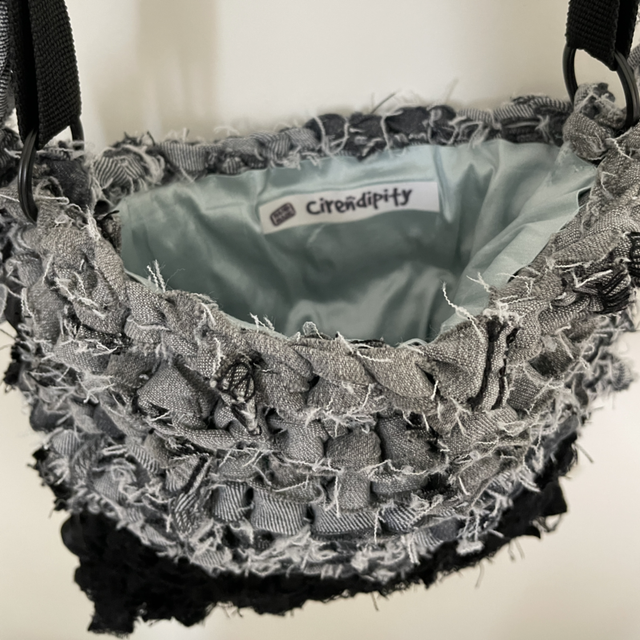 Squidge knitted denim bag