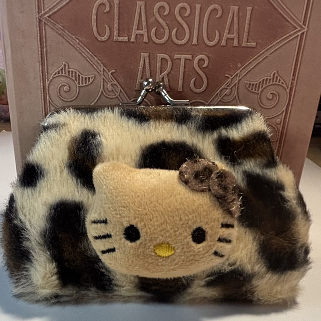 Hello Kitty Leopard print fur purse 3 colours 
