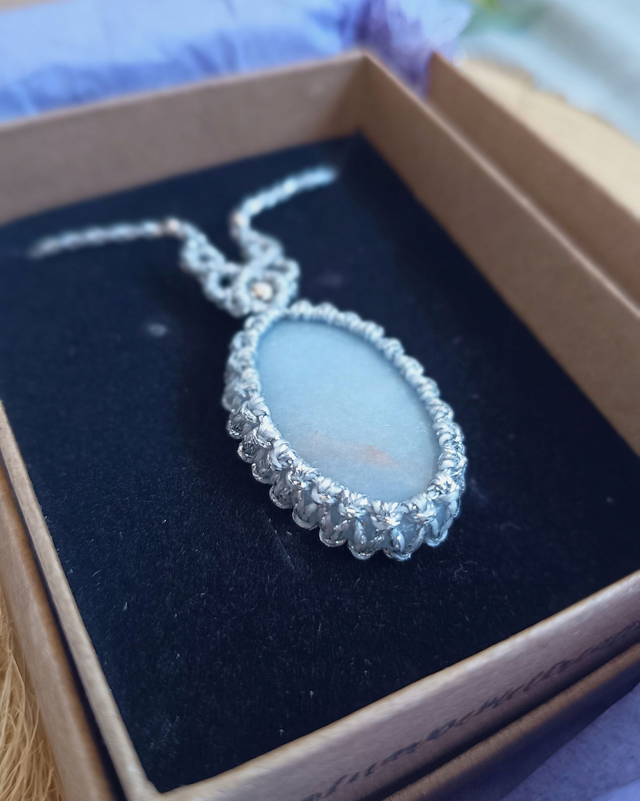 Conjunto Luz Silenciosa (Vela + Angelite)