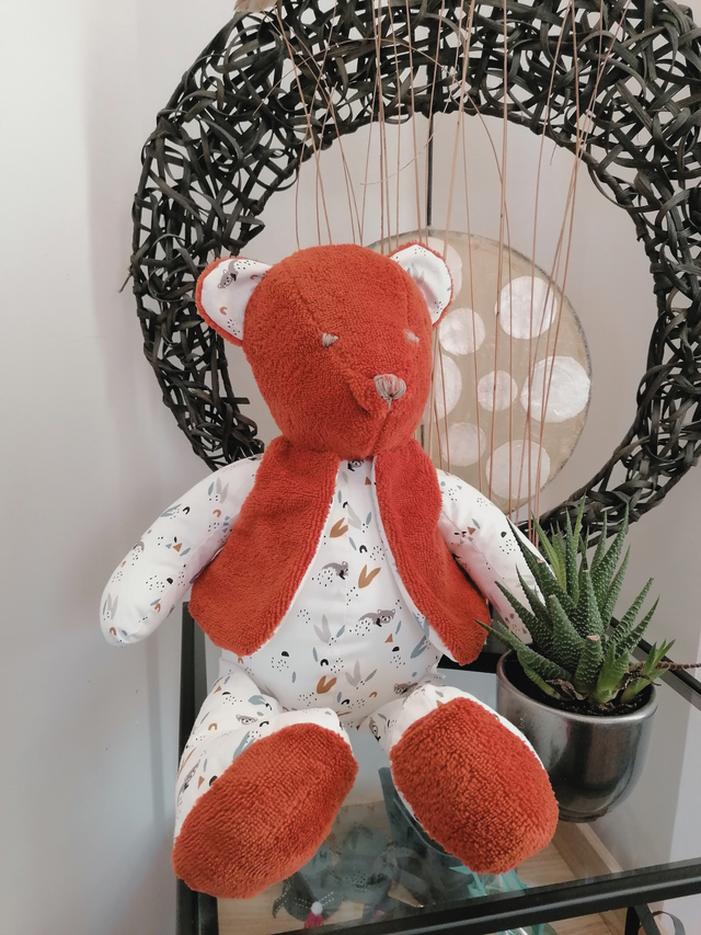 Petit ours  tout doux