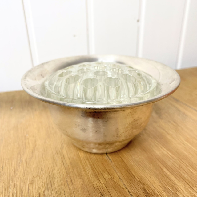 Pique-Fleurs argenté AMR, Angleterre, début 20e