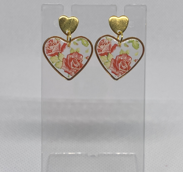 Gold heart rose earrings 