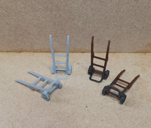 GWR station barrow 7mm scale / 0 gauge