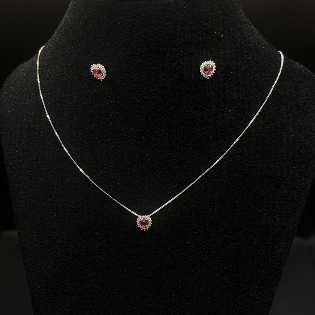 Conjunto delicado zircônia coração cravejado rosa 