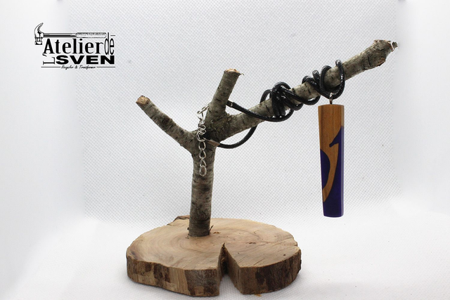 Pendentif Tribal Bois &amp; Résine - Couleur  VIOLET SOMBRE