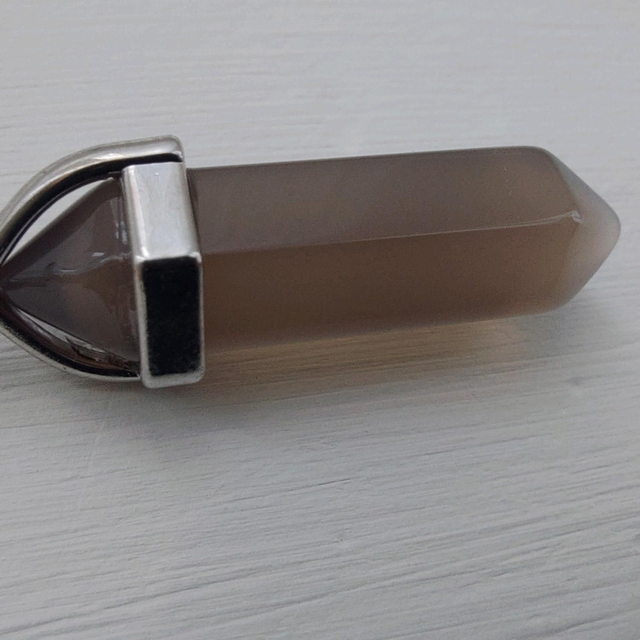 Grey Agate Crystal point pendant