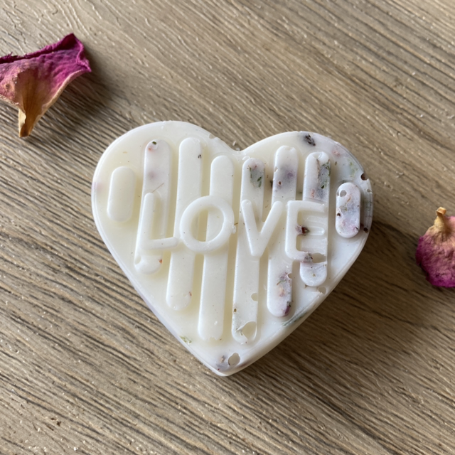 Galet coeur 15g et +