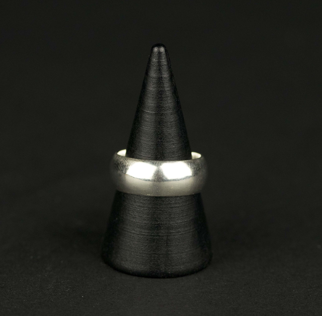 Silver Chunky Plain &quot;D&quot; profile Ring
