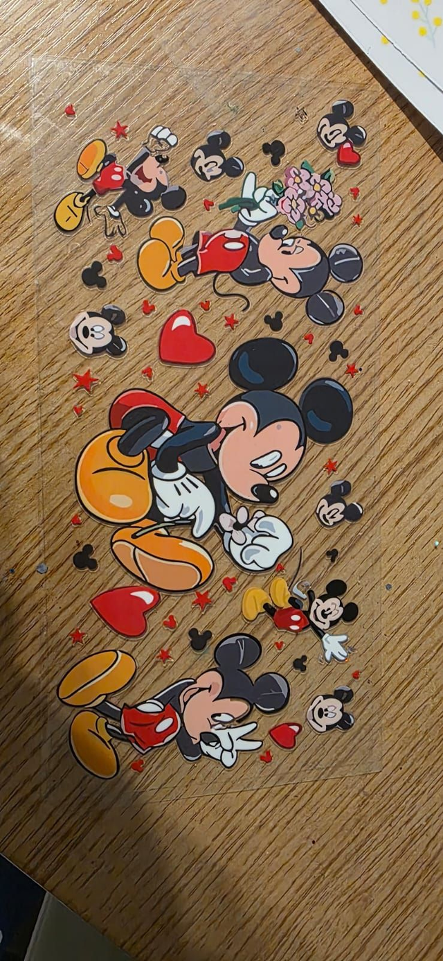 Mickey Mouse Hearts