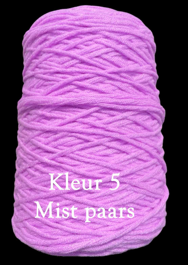 Tufting Yarns 400 gram 8 draads dik