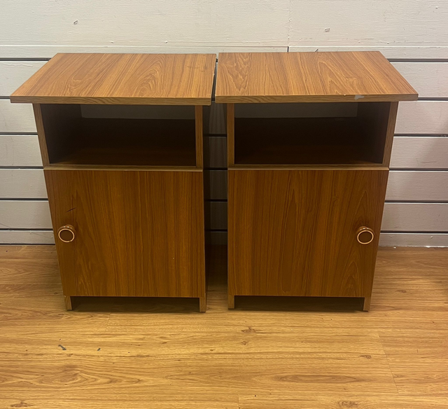 Lockers (2pcs)