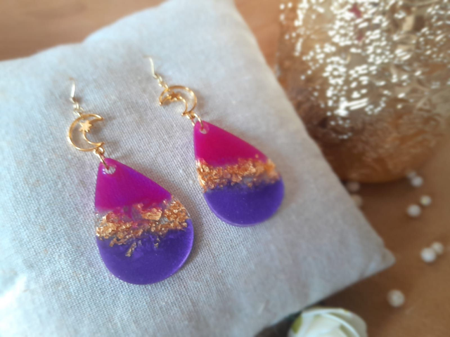✨ROMY✨Boucles d&#039;oreilles en résine lune étoilée - Rose violet doré