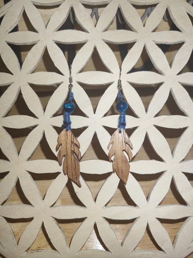 Boucles d&#039;oreilles chêne massif et perle pierre naturelle 