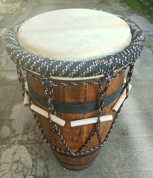 Tambour KA marqueur (fût long 72 cm) Avec peau de chèvre fine